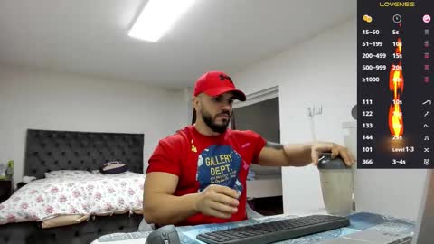 supermanboyxxl online show from February 11, 7:02 am