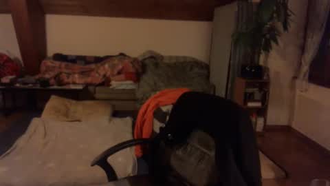 supersquirrel81 online show from January 18, 5:50 pm