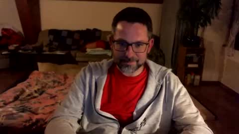 supersquirrel81 online show from February 27, 7:47 pm