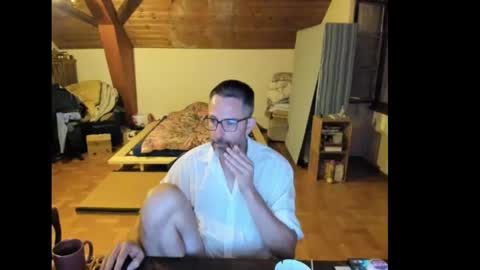 Snapshot of supersquirrel81 chatting on July 16, 8:37 pm supersquirrel81 online show from July 16, 8:37 pm