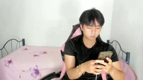 Snapshot of supr4m0 chatting on October 26, 8:53 am supr4m0 online show from October 26, 8:53 am