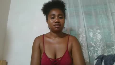 surbelle online show from March 4, 1:33 am