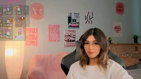 Sara online show from March 31, 1:22 pm