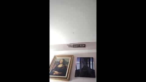 surfdude777888 online show from March 5, 7:37 am