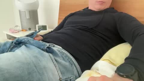 surfstar81 online show from January 13, 11:26 am