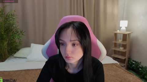 Annie online show from January 12, 1:33 am