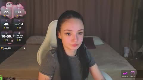 Annie online show from February 28, 1:50 am