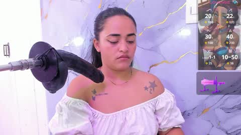 Susan online show from April 7, 12:05 pm