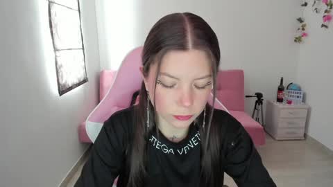 Snapshot of susana_garciaa chatting on January 26, 7:20 pm Susana ig susanna garcia23 online show from January 26, 7:20 pm