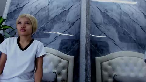 susana_sanchezz online show from February 3, 11:37 am