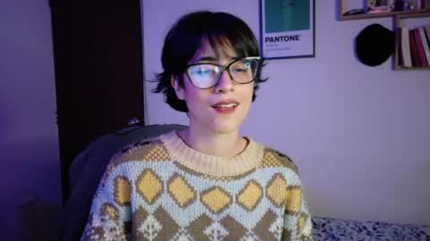 Snapshot of susana_w chatting on May 15, 11:01 pm susana_w online show from May 15, 11:01 pm