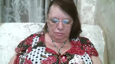 SusanaAhSun online show from July 29, 11:30 am