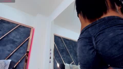 Snapshot of susanahenao chatting on November 7, 6:41 pm susanahenao online show from November 7, 6:41 pm