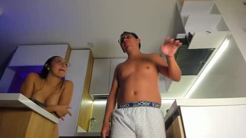 susanclarck online show from September 27, 5:34 am