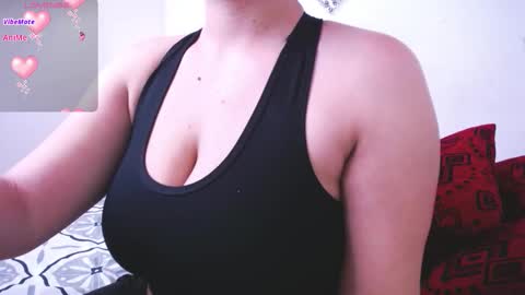 Snapshot of susanzoro99 chatting on October 26, 8:31 am Susan online show from October 26, 8:31 am