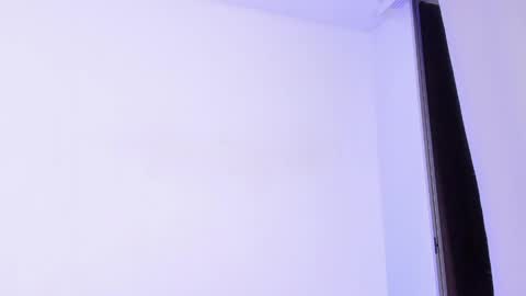 susisuarez online show from April 9, 4:01 am