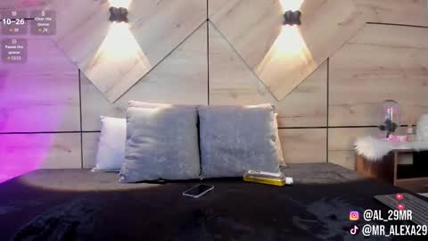 sussan online show from February 16, 7:43 pm