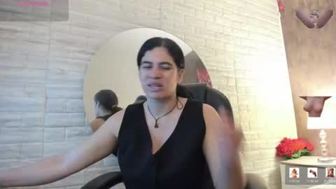 Snapshot of sussy__stone chatting on July 14, 12:00 pm online show from July 14, 12:00 pm