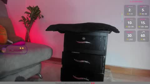 suzanana online show from February 19, 3:52 pm