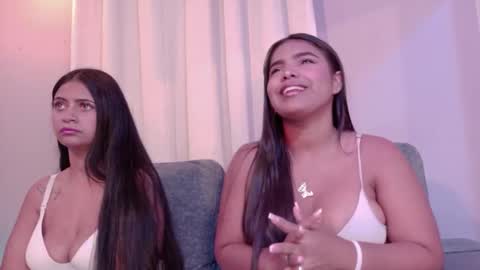 Snapshot of suzyfox chatting on February 8, 8:01 pm Suzy online show from February 8, 8:01 pm