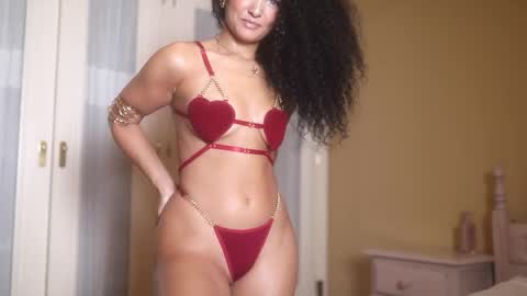 Snapshot of suzysuza chatting on September 16, 3:13 pm suzysuza online show from September 16, 3:13 pm