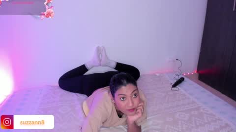 suzzann_rugg online show from March 27, 11:04 pm