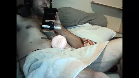 Snapshot of svenjamin9090 chatting on November 25, 1:16 am Druffen online show from November 25, 1:16 am