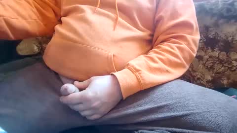 Snapshot of svetlio85 chatting on January 4, 8:17 am Svetlio online show from January 4, 8:17 am