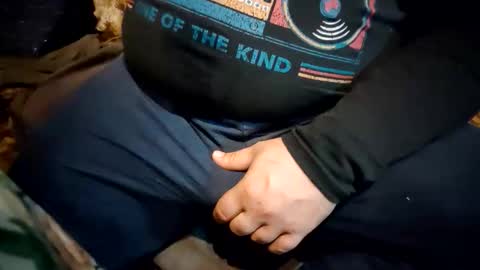 Snapshot of svetlio85 chatting on November 8, 10:19 pm Svetlio online show from November 8, 10:19 pm