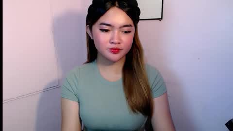 Jasmine online show from October 3, 7:49 am