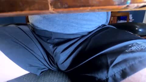 Snapshot of swamp486822 chatting on February 10, 3:46 am swamp486822 online show from February 10, 3:46 am