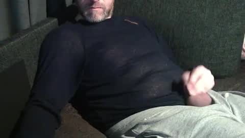 Snapshot of swartarn chatting on December 8, 8:36 pm ArnSwart online show from December 8, 8:36 pm