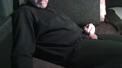 Snapshot of swartarn chatting on December 29, 2:00 pm ArnSwart online show from December 29, 2:00 pm