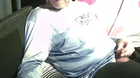 Snapshot of swartarn chatting on September 29, 4:12 pm ArnSwart online show from September 29, 4:12 pm