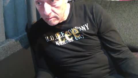 ArnSwart online show from April 12, 5:12 am