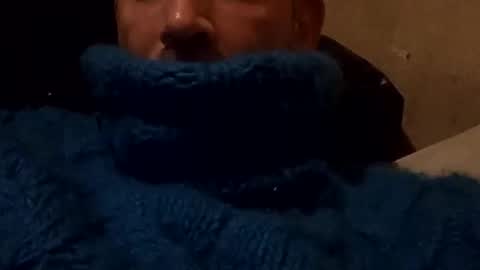 sweaterboy666 online show from December 17, 8:59 pm