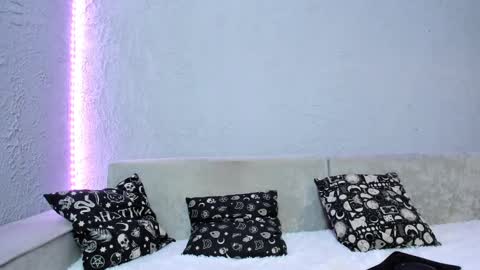 Luna Ootsutsuki online show from December 2, 4:42 am