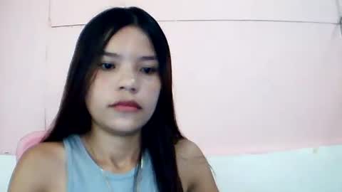 Snapshot of sweet01pinay chatting on June 20, 8:39 am sweet01pinay online show from June 20, 8:39 am