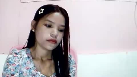 Snapshot of sweet01pinay chatting on June 28, 10:21 am sweet01pinay online show from June 28, 10:21 am