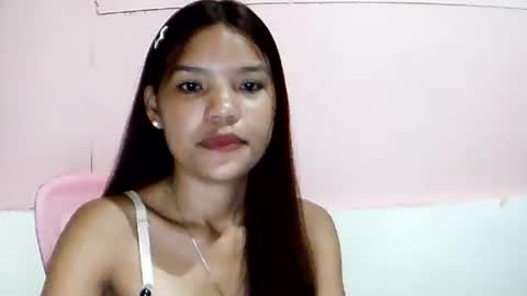 Snapshot of sweet01pinay chatting on July 10, 12:41 pm sweet01pinay online show from July 10, 12:41 pm