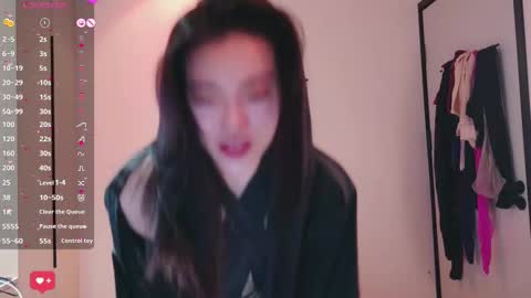 Snapshot of sweet0830 chatting on November 4, 2:43 am sweet0830 online show from November 4, 2:43 am