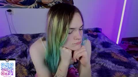 Haeyang  Torry online show from December 13, 10:15 pm