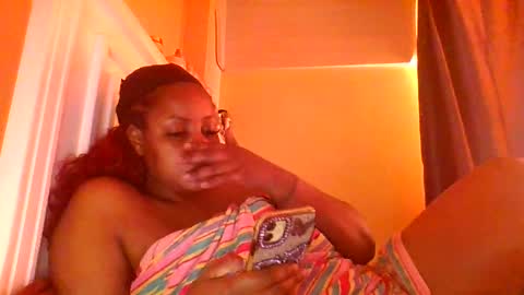 Snapshot of sweet52537 chatting on February 7, 6:50 am sweet52537 online show from February 7, 6:50 am