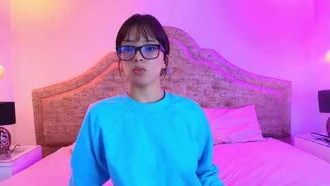 Snapshot of sweet_1angel chatting on September 11, 11:54 am Sweet 1Angel online show from September 11, 11:54 am