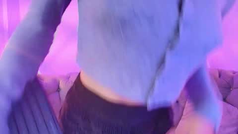 Snapshot of sweet_1angel chatting on September 21, 11:45 am Sweet 1Angel online show from September 21, 11:45 am