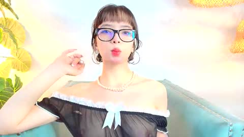 Snapshot of sweet_1angel chatting on November 15, 12:02 pm Sweet 1Angel online show from November 15, 12:02 pm