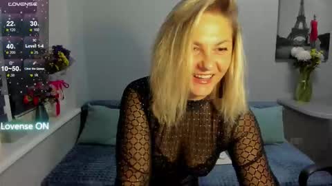 Snapshot of sweet___margaret chatting on November 13, 4:50 pm Margaret online show from November 13, 4:50 pm