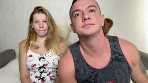 Mia and Robert online show from October 10, 6:45 am