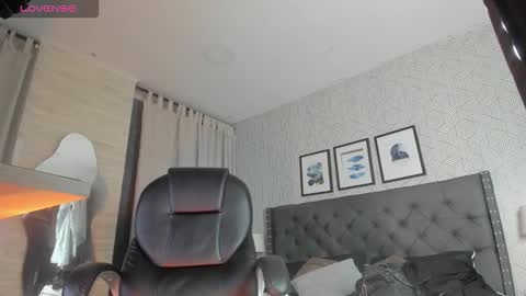 Vanessa online show from October 14, 12:00 am