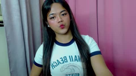 Snapshot of sweet_ahrii chatting on February 25, 12:03 pm CLEO online show from February 25, 12:03 pm